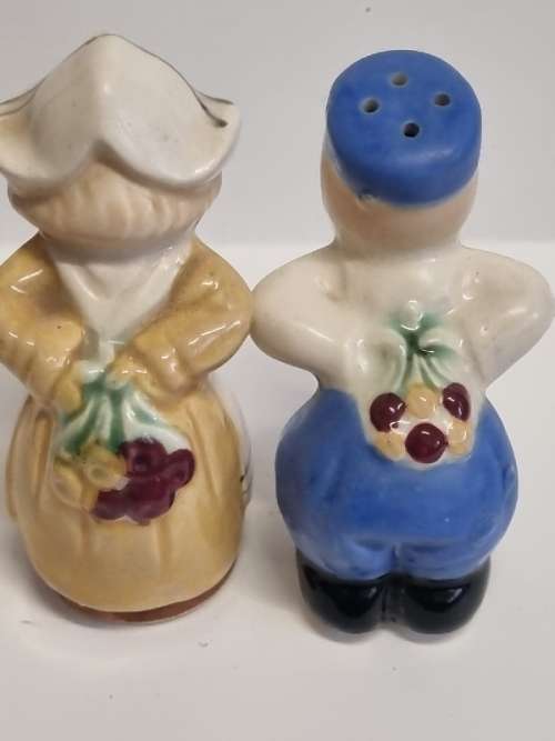 Vintage Salt and Pepper Set - Man and Woman