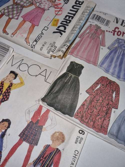 4 x Girl Clothing Patterns