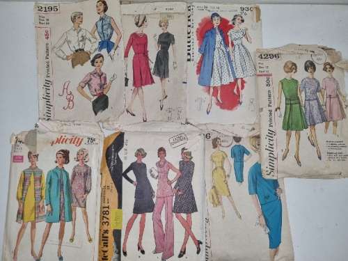 7 x Vintage Patterns - Woman