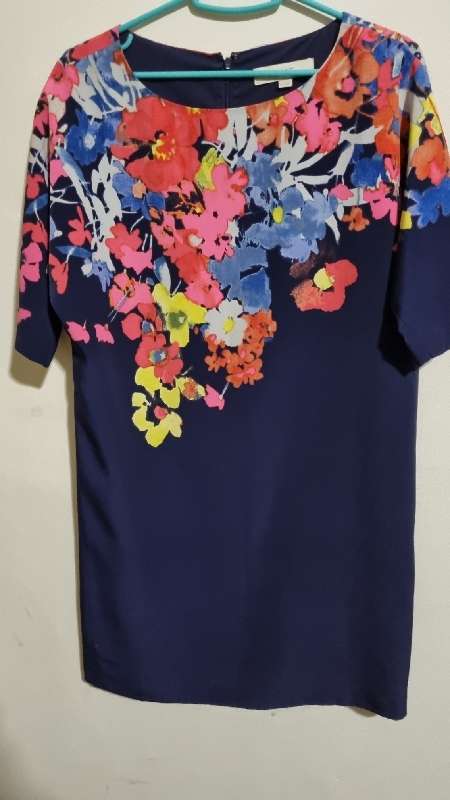 Beautiful Ann Taylor Loft Dress - Size Small