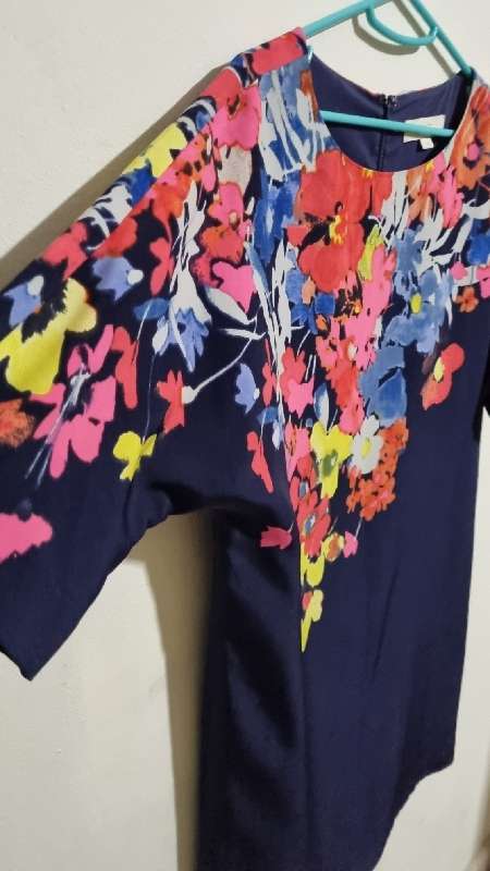 Beautiful Ann Taylor Loft Dress - Size Small