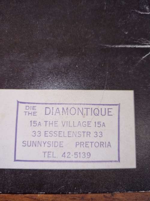 `n Diamant is vir ewig - Klein Vintage boekie oor diamante
