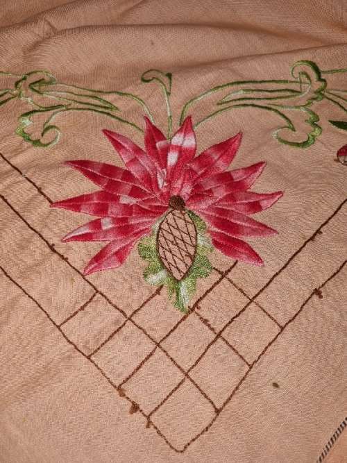 Large incomplete embroidered tablecloth - Project for anyone?