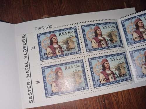 RSA Dias - Flood Disaster -  Stamp Booklet 10 x stamps