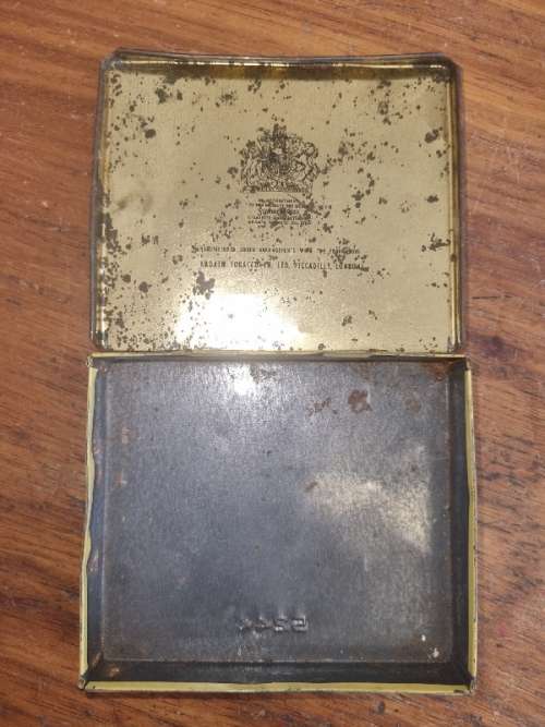 State Express 555 Cigarette Tin