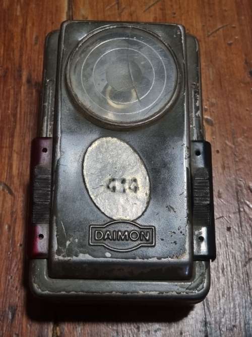 Vintage Diamon Light with Vintage Battery - See pictures