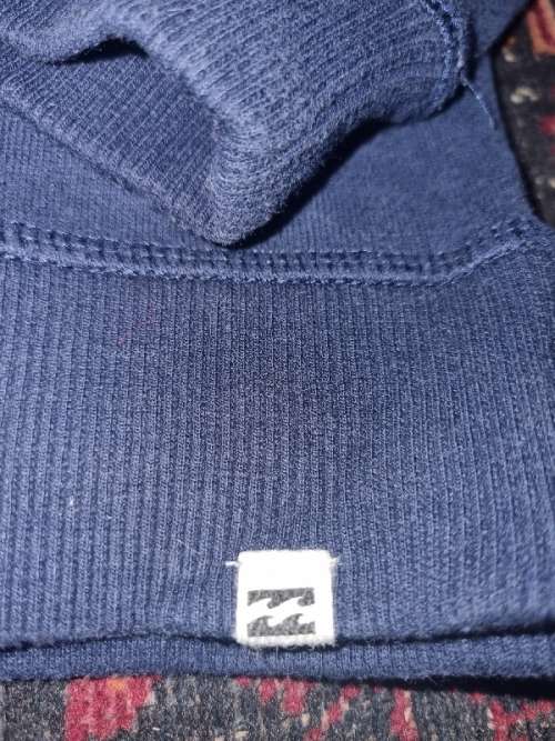 Navy Billabong Top - Age 14 Years - Great condition!