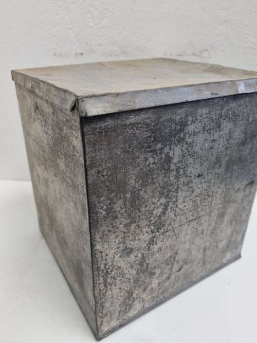 Old Metal Bakers Ltd Biscuits Tin - 25cm x 23cm x 23cm
