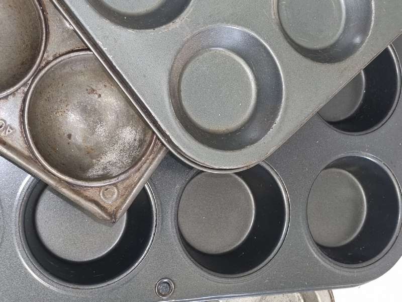 5 x Good Quality Vintage Baking Trays - Including Ovenex USA