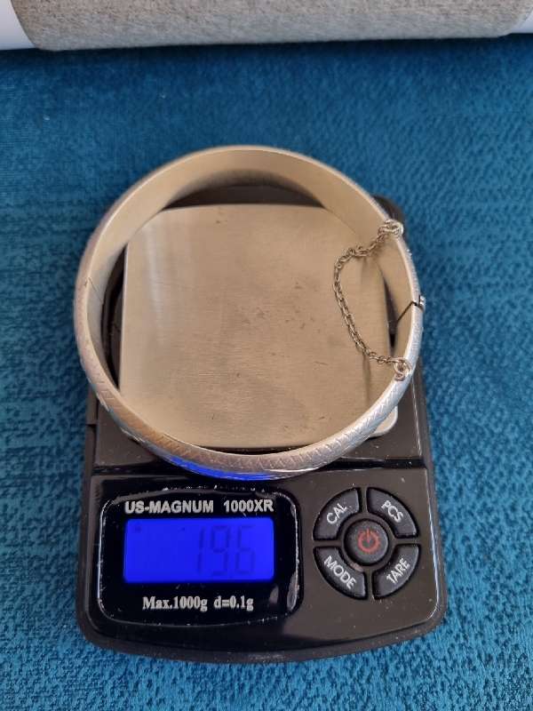 Beautiful Sterling Silver Engraved Hinged Bangle