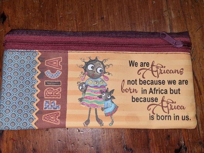 Pencil Case - Africa Themed - new - Never used - 25cm x 12cm