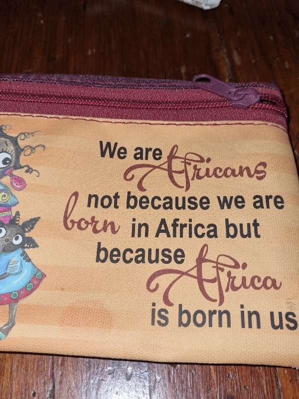 Pencil Case - Africa Themed - new - Never used - 25cm x 12cm