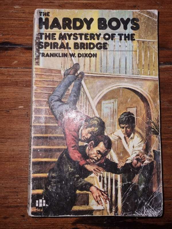 The Hardy Boys - The Mystery of the Spiral Bridge - Franklin W. Dixon