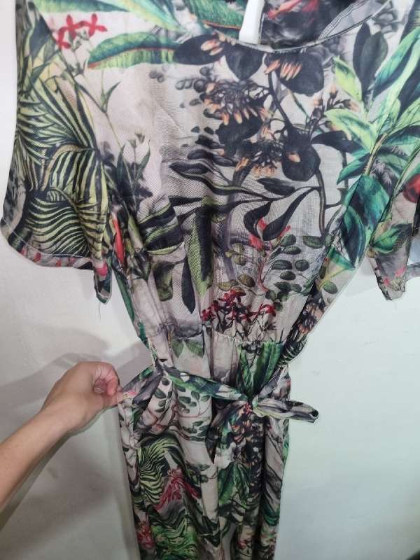 Jumpsuit with pockets and belt from Heartstuff - Size M