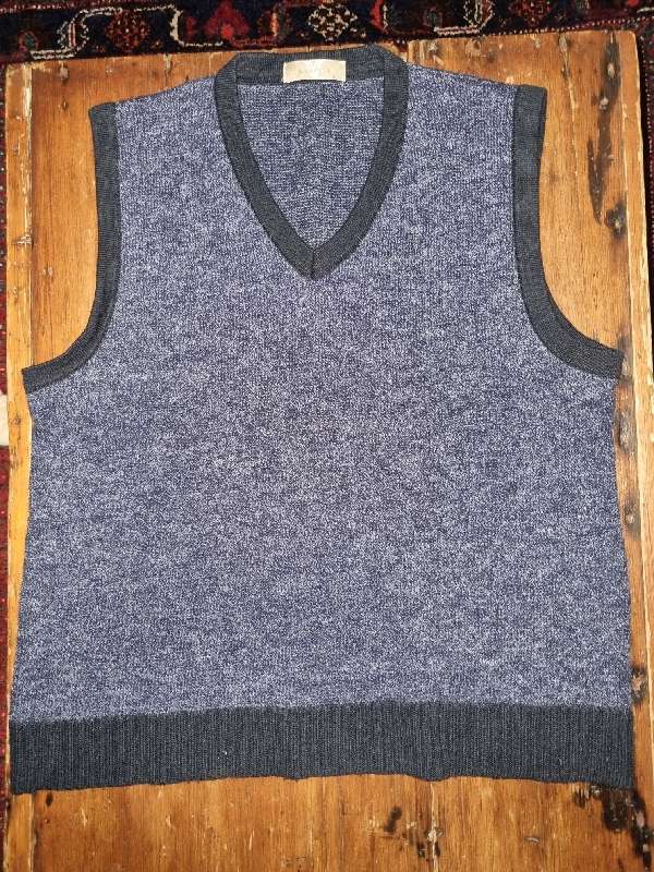 Woolworths knitted pullover - Size S