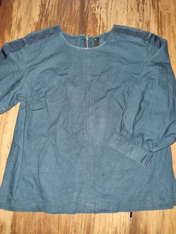 Woolworths Edition Top - Size 10