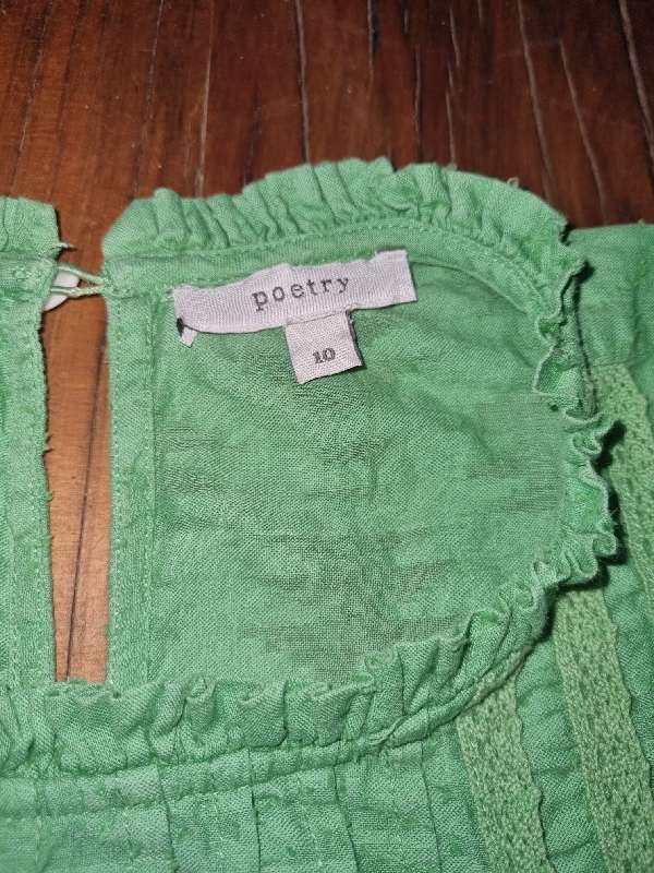 Green Poetry Top - Size 10