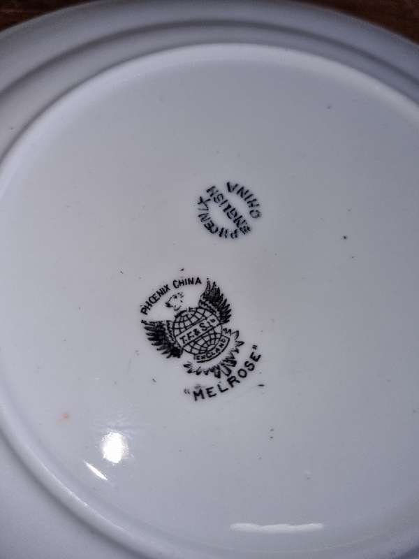 Phoenix China Small plate - Made in England - Diameter 17.5cm
