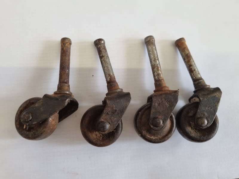 4 x Antique Metal Wheels for furniture