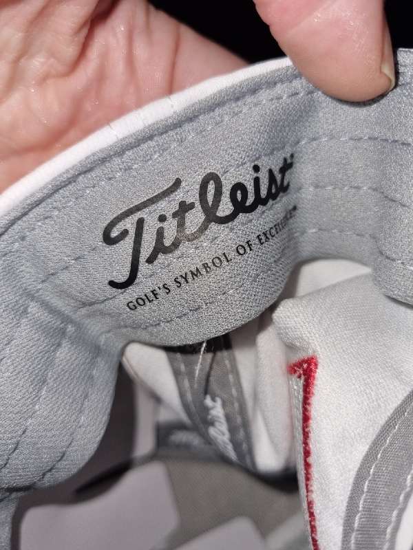 Titleist cap - Golf Cape - Brand new with tags