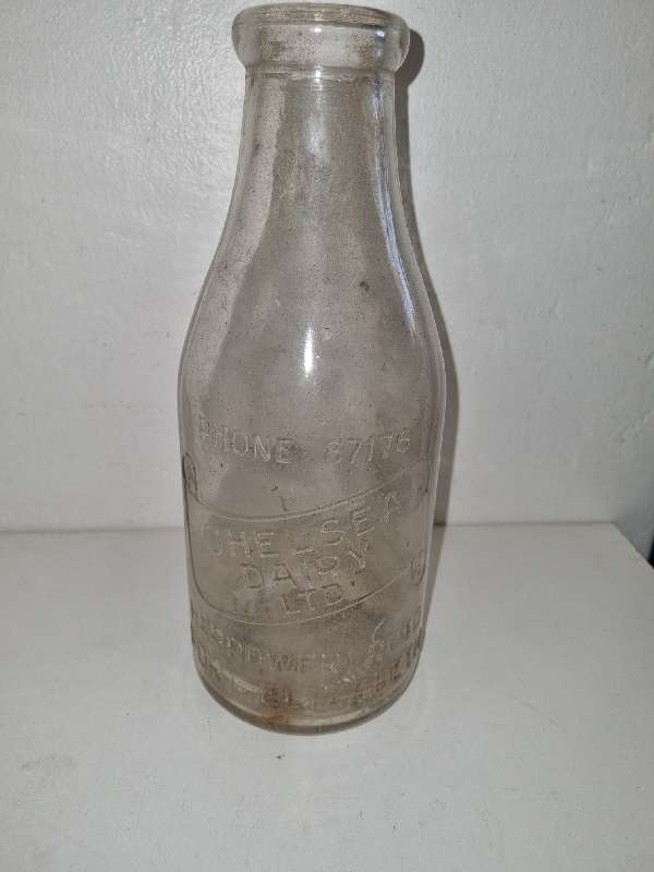 Vintage Milk Bottle - Chelsea Dairy Ltd - Port Elizabeth - 1 Imperial Quart