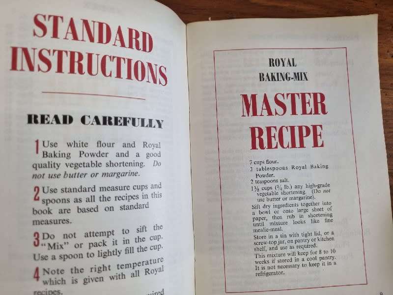 Royal`s Baking-mix easy as ABC - New Edition - Vintage Recipe booklet