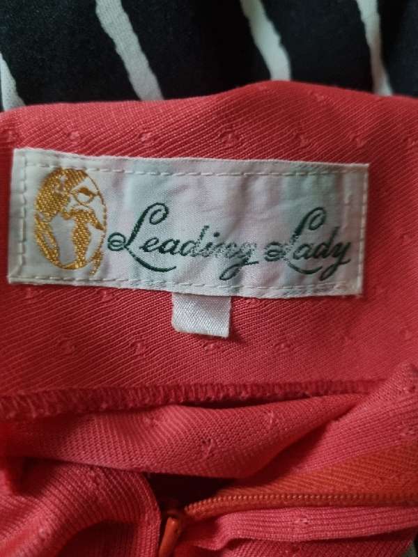 Beautiful Vintage Dress - Size 10 - Coral colour