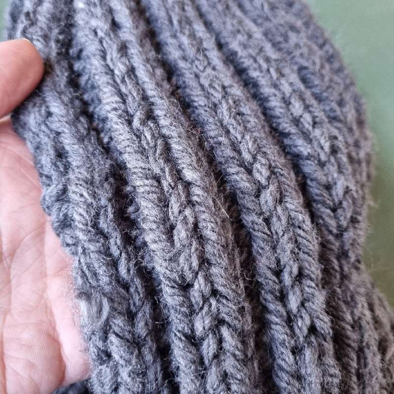 Chunky Knit winter scarf - never used