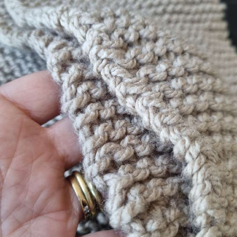 Chunky Knit winter scarf - never used