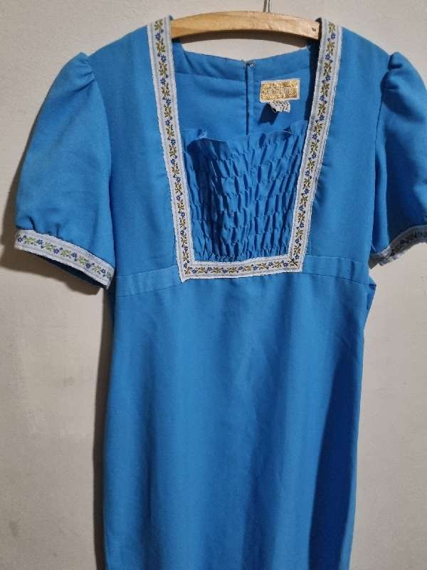 Beautiful Blue Vintage Dress - Size 36