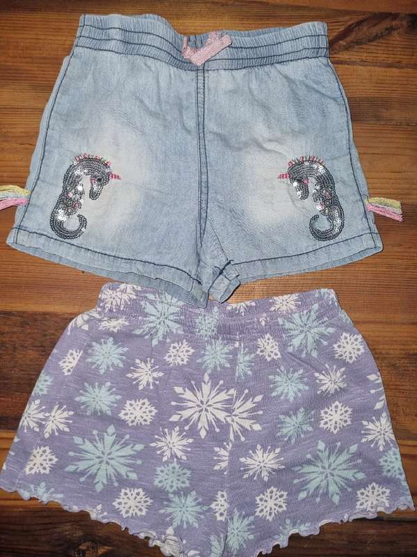 Bundle of Baby Clothes - 6 items - Mainly 12-18 months - Incl. Naartjie, Earthchild and Cotton on