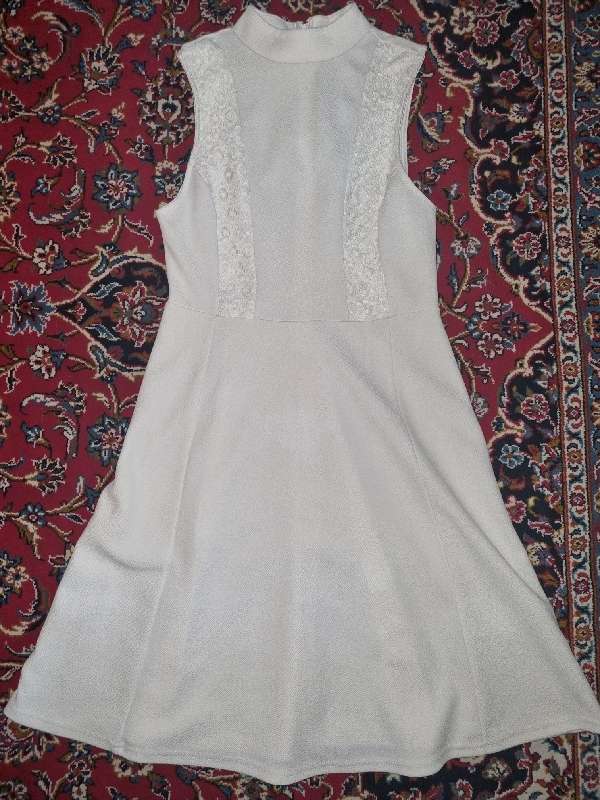 Vintage Style Dress - Size 34