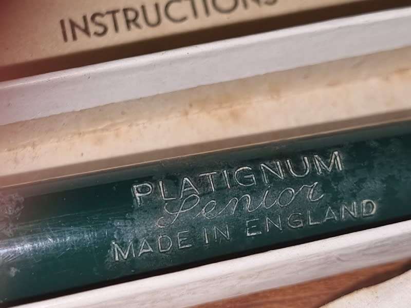 Vintage Platignum Senior Fountain Pen - Made in England - In original box