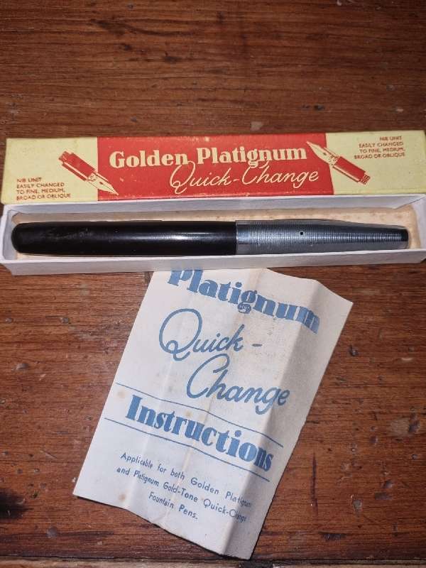 Vintage Golden Platignum Quick-Change Fountain Pen - Made in England - In original box