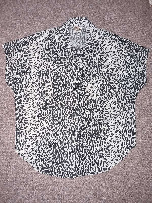 Animal print shirt - Size 38