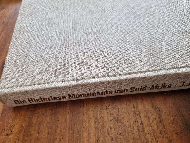 Die Historiese Monumente van Suid-Afrika - Oberholster, Rembrandt