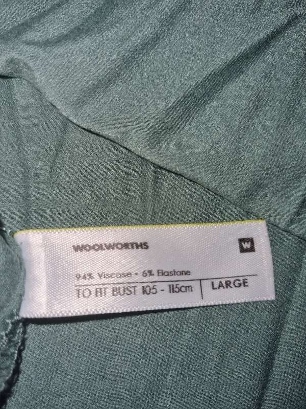 2 x Woolworths T-Shirts - Size L