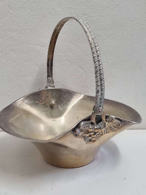 Silver Plated bowl with handle - Good quality item