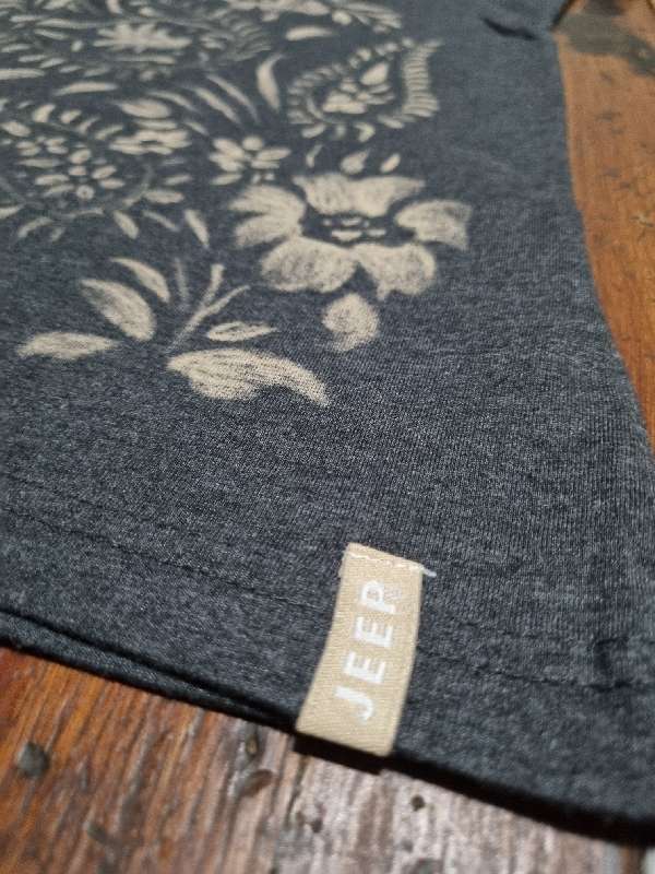 Grey Jeep T-shirt - Size L