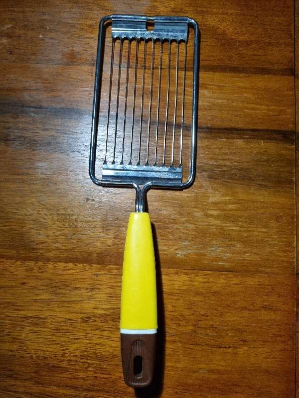 Vintage Skyline Tomato Slicer- Made in England