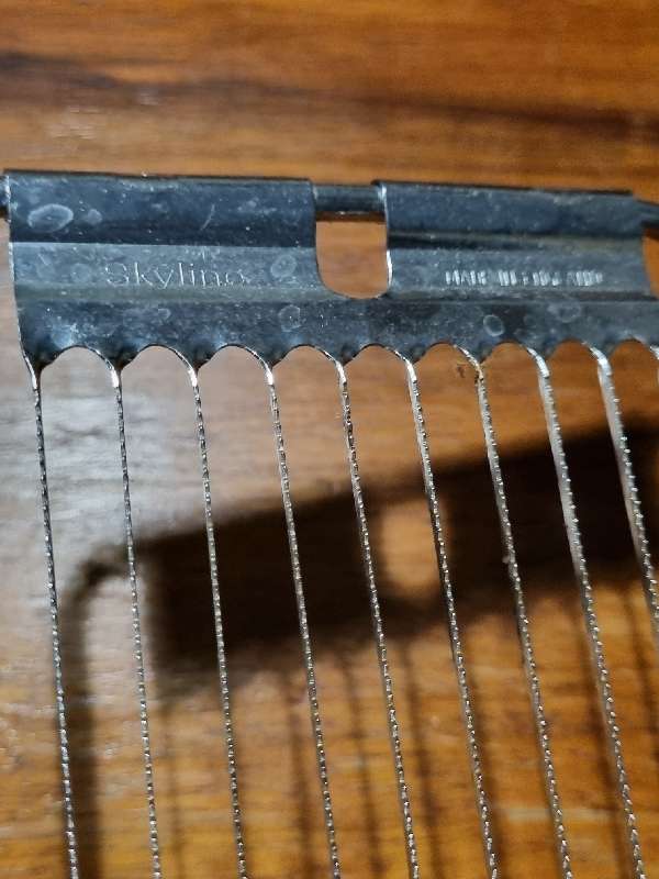 Vintage Skyline Tomato Slicer- Made in England