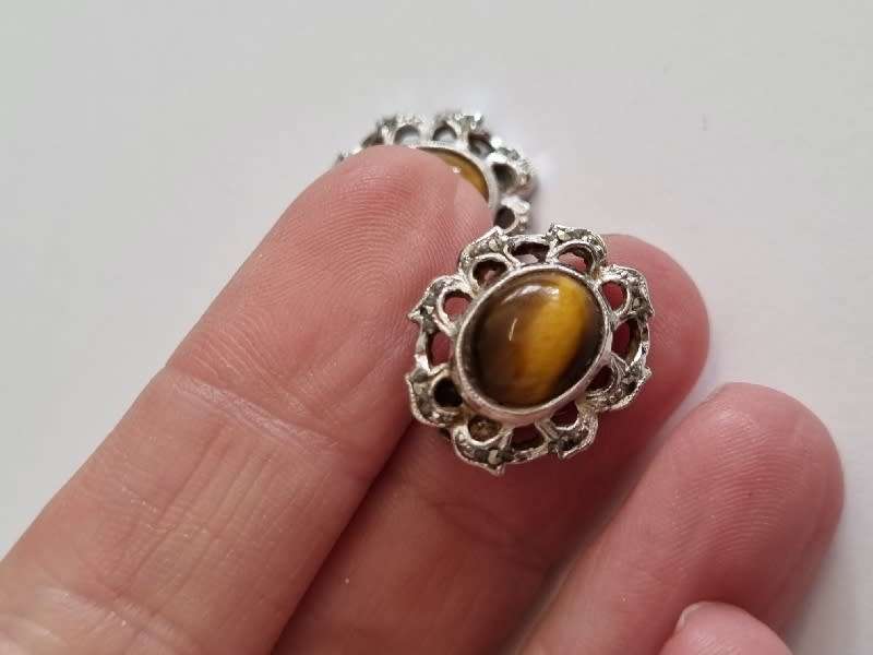 Tiger Eye clip on earrings