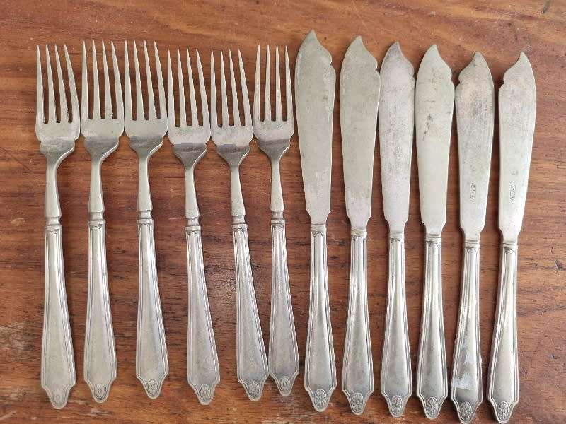 6 x Vintage EPNS Fish Knives and Forks
