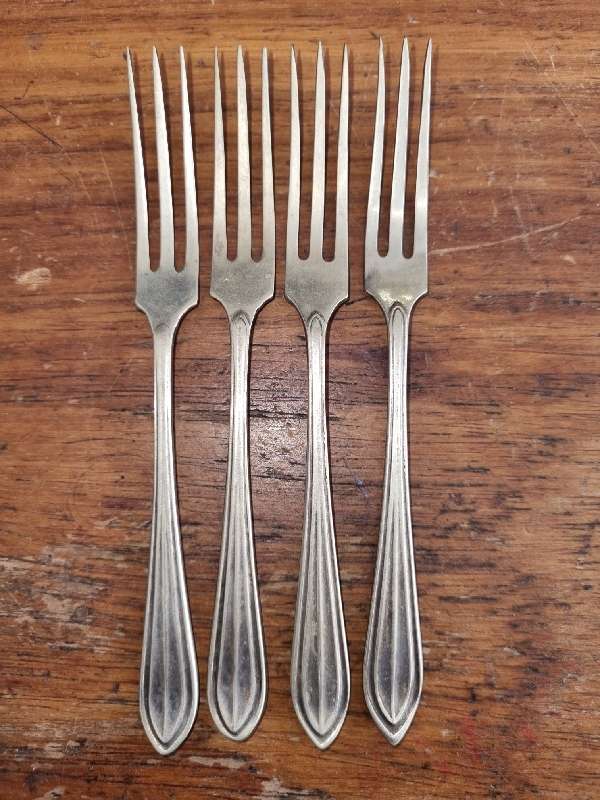 4 x Small Vintage EPNS Forks - Made in England