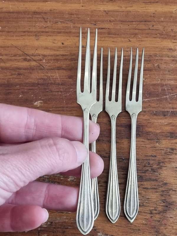 4 x Small Vintage EPNS Forks - Made in England