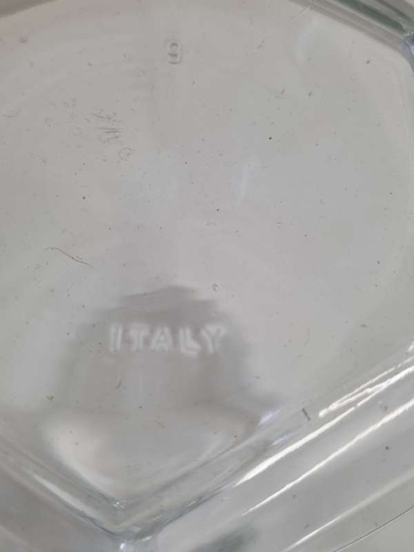 Large Glass Jug - Italy - Great quality in perfect condition!