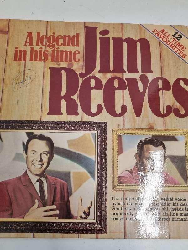 2 x Jim Reeves LPs / Vinyl Records