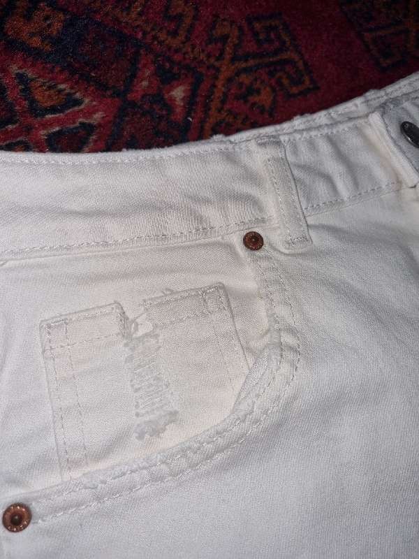 RE: Woolworths Ultra High Rise Mom Jeans - Size 14
