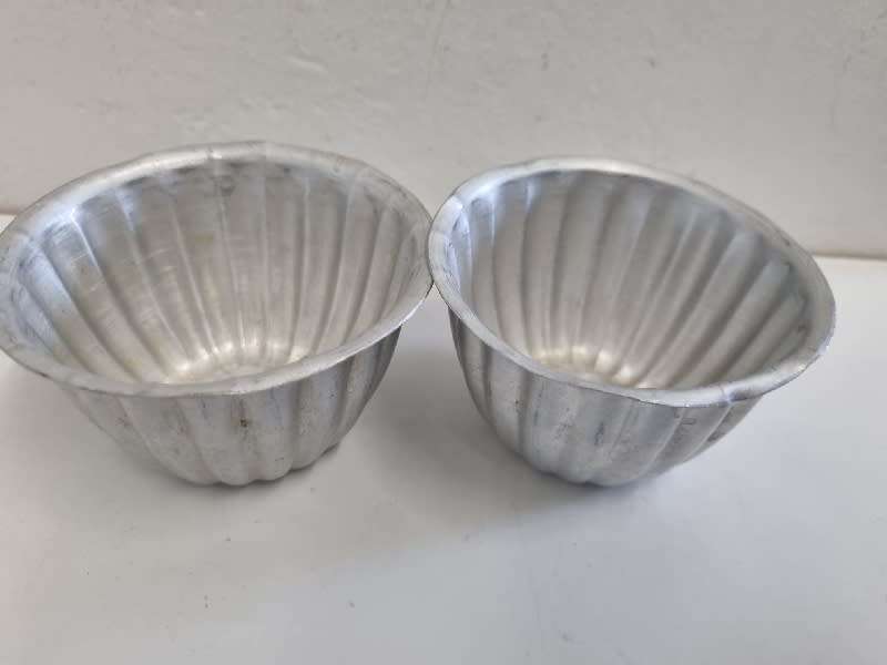 2 x Small Vintage Tin Moulds