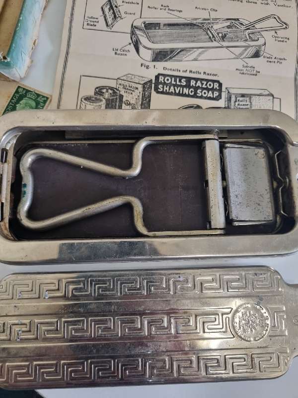 Vintage Rolls Razor Made in England